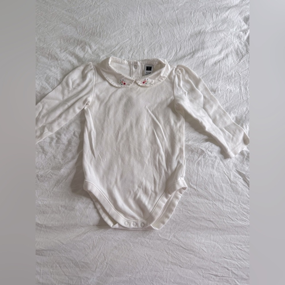 Janie & Jack onesie size 12-18 months